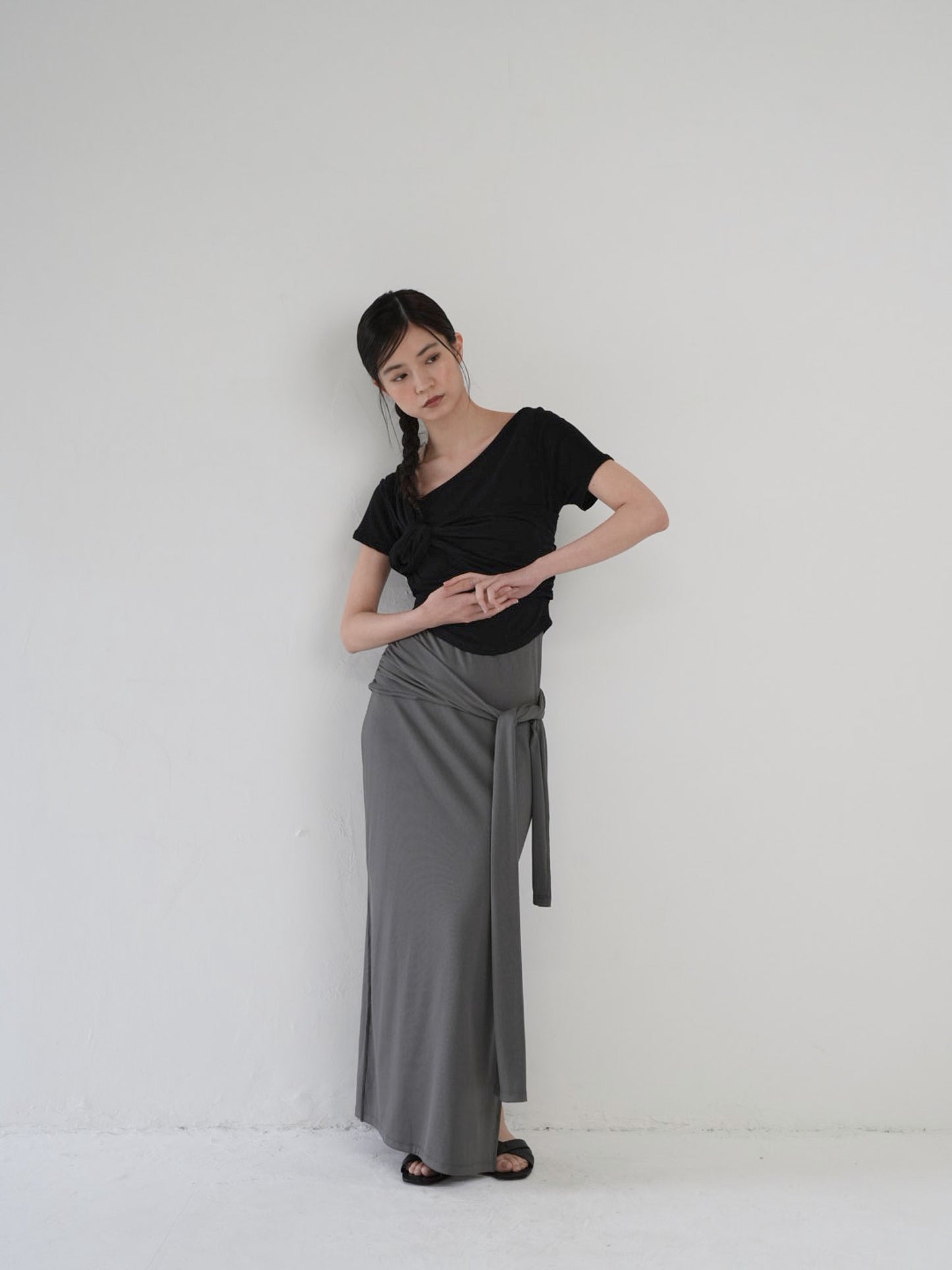 twist crop tee