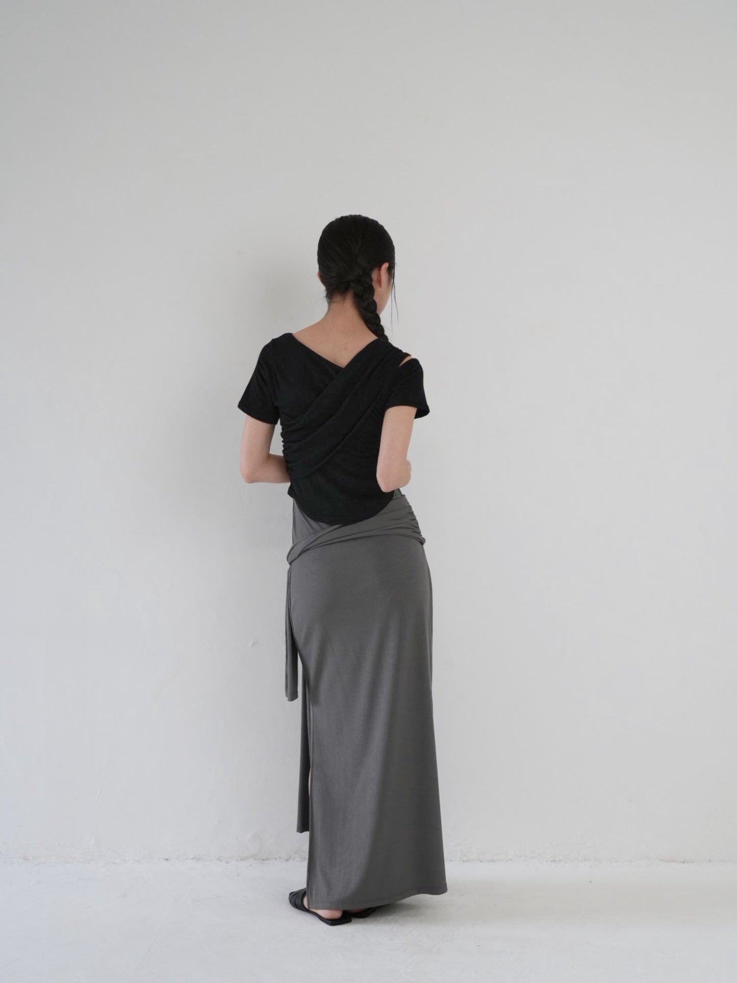 twist crop tee