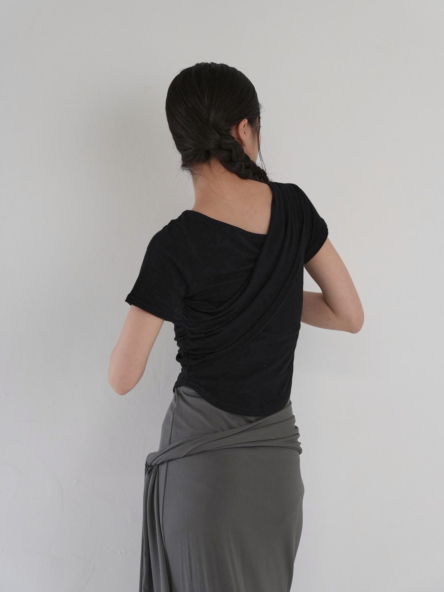 twist crop tee