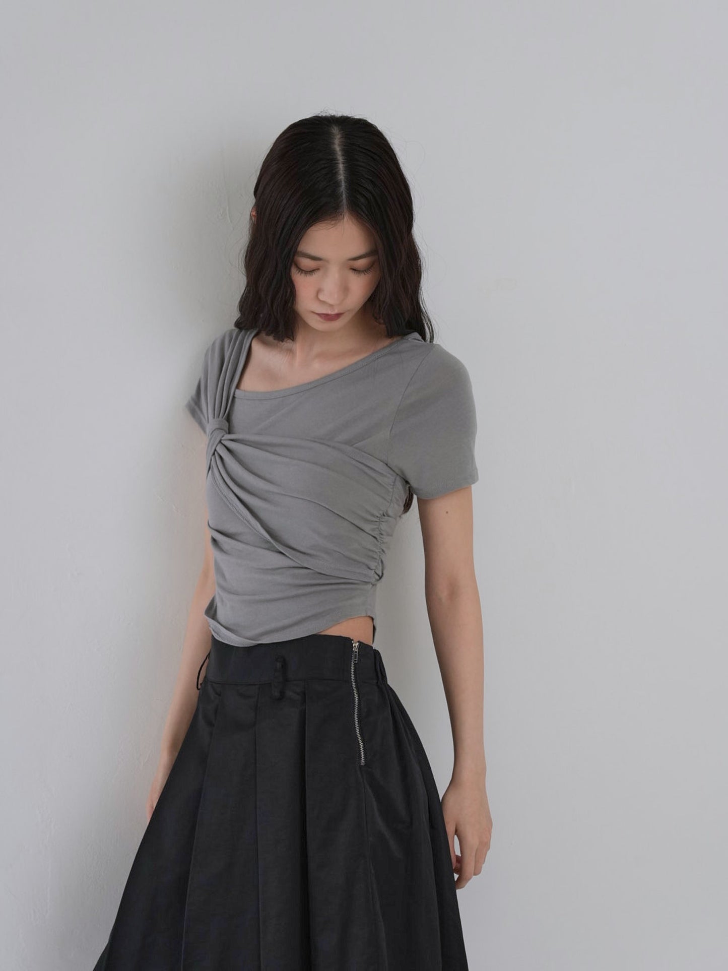 twist crop tee