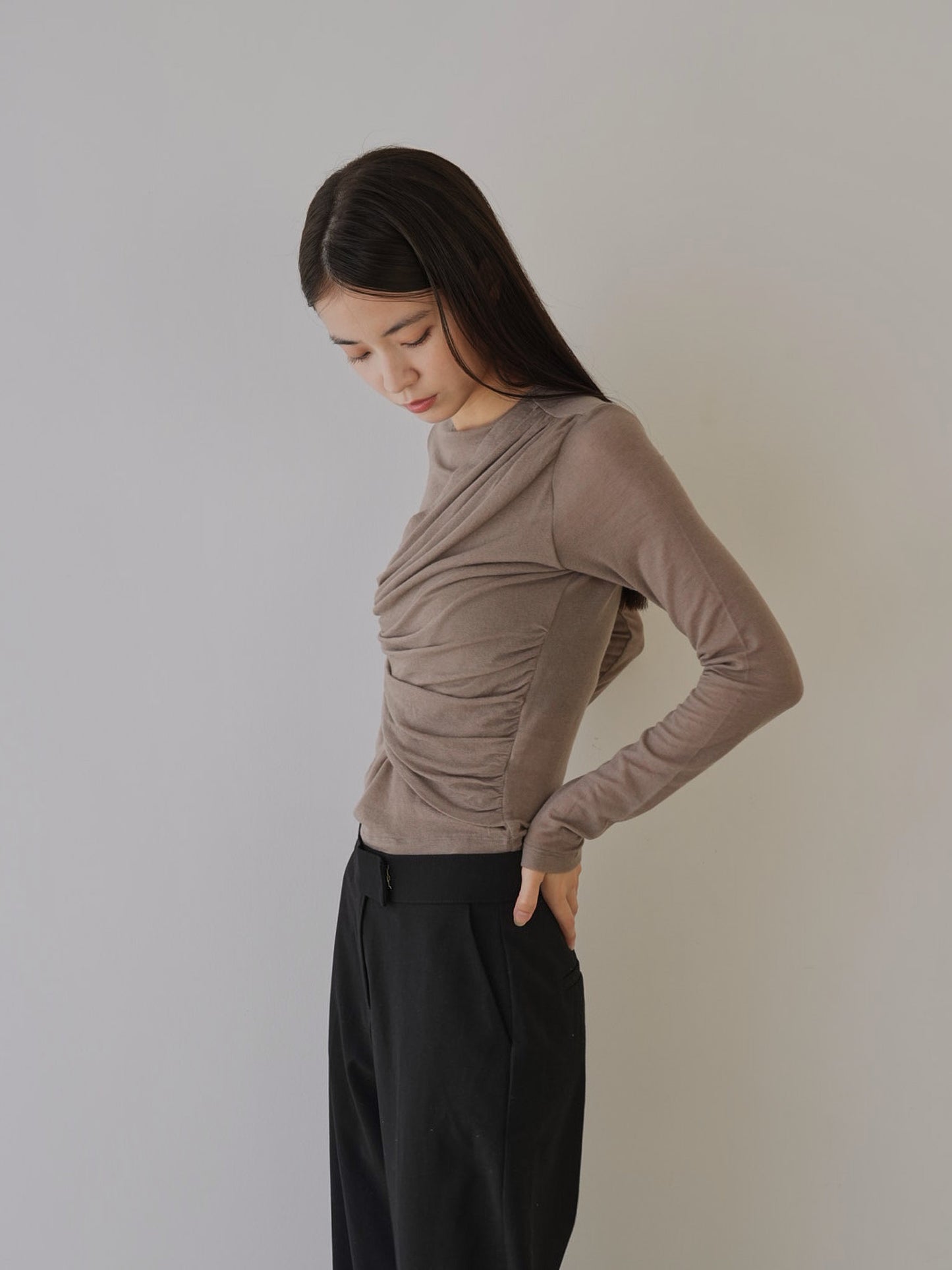 shirring design tops