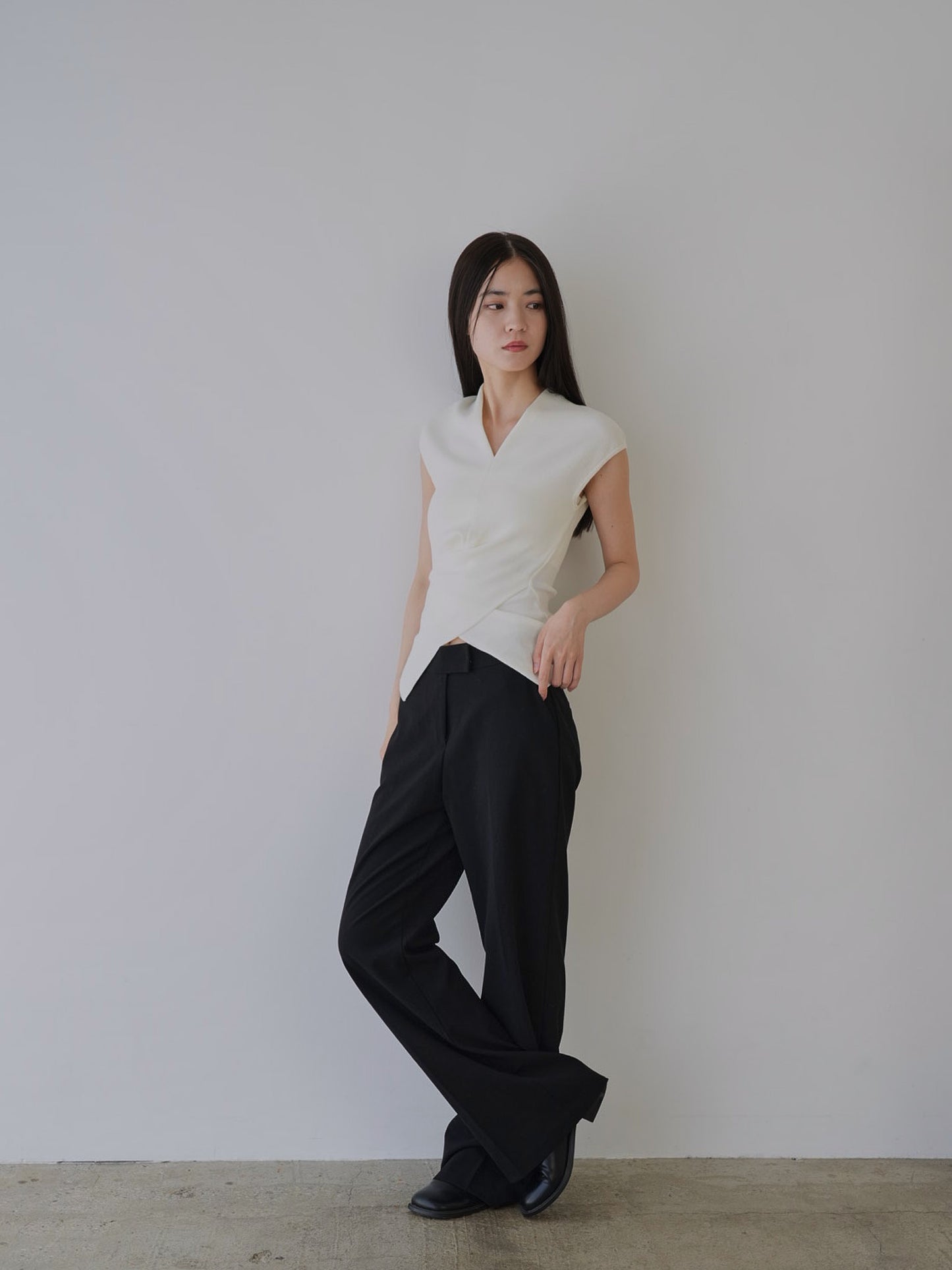 v warp knit top