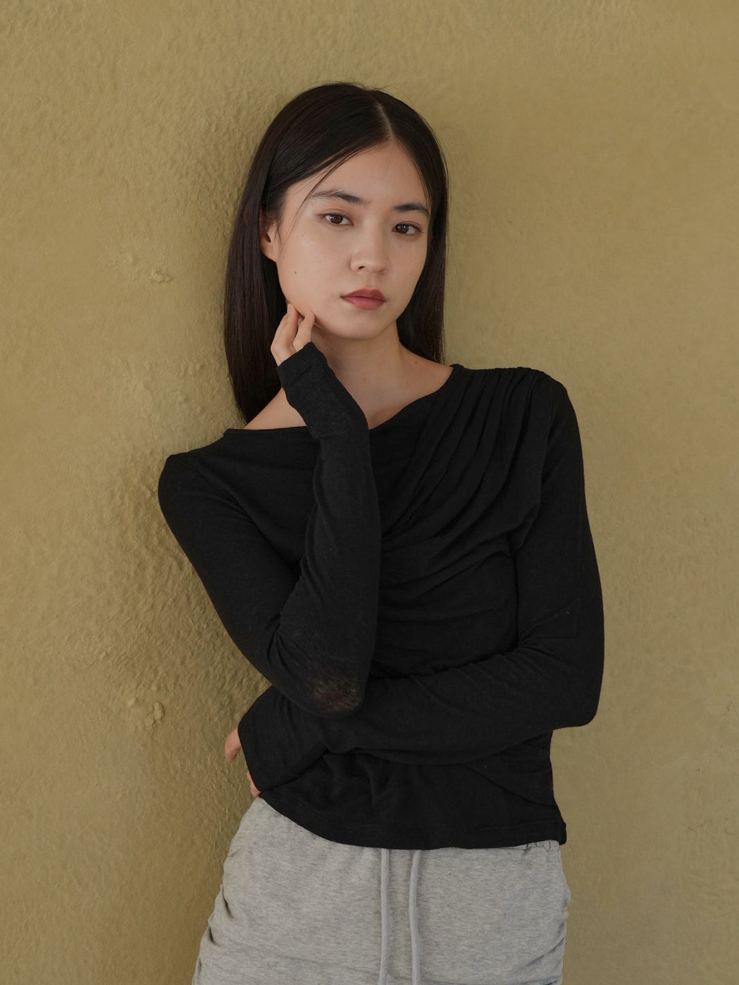 shirring design tops
