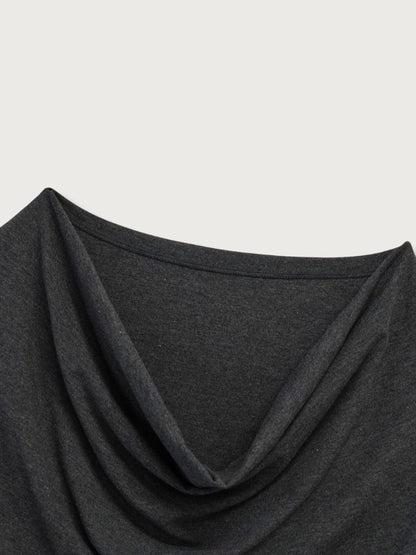 pleats line tee