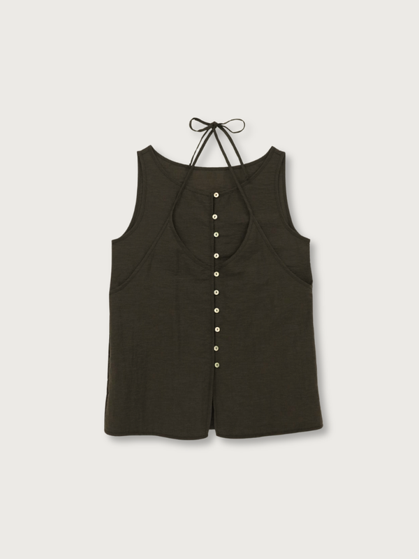 sleeveless halter blouse