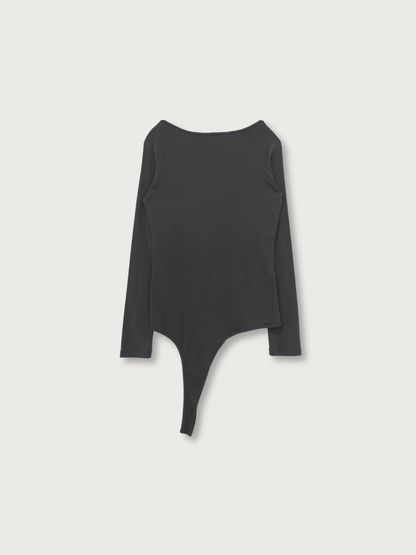 curved hem button top