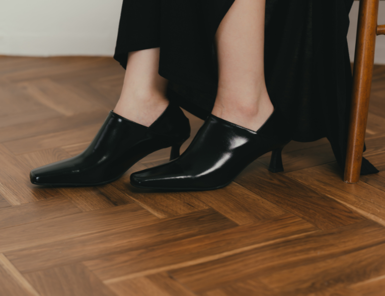 square heel loafer