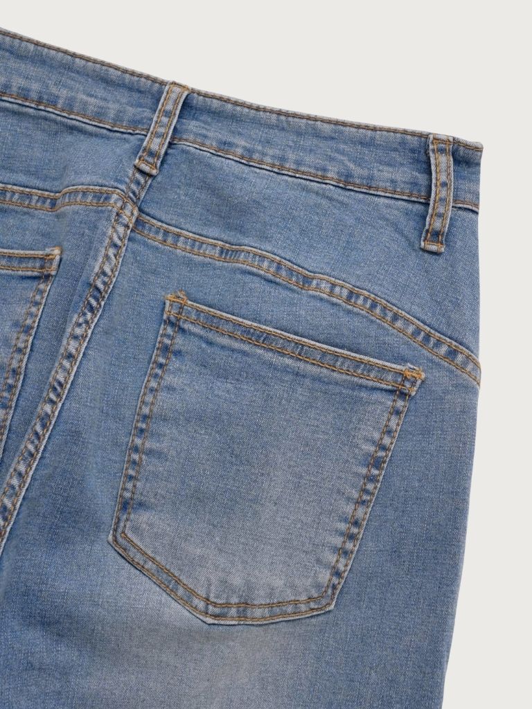 stretching straight jeans