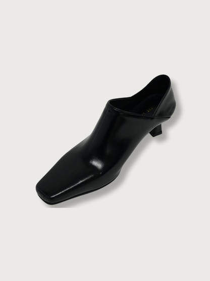 square heel loafer