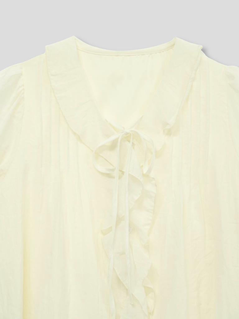 frill puff blouse