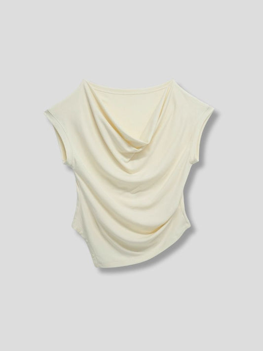 pleats line tee
