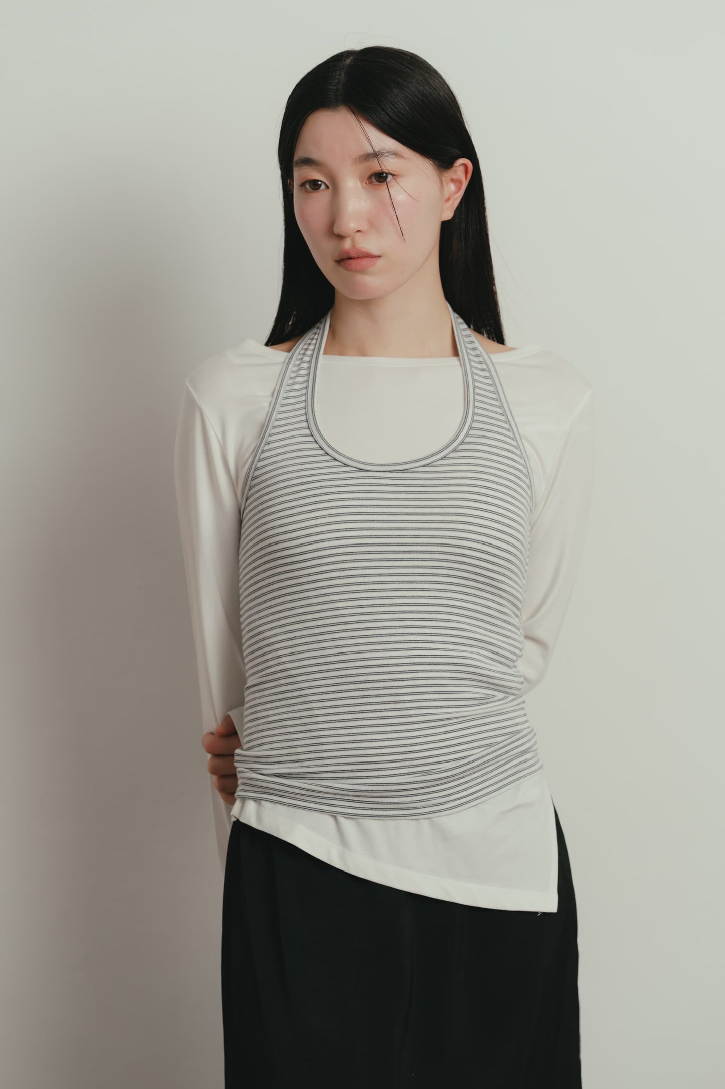 border halter neck top
