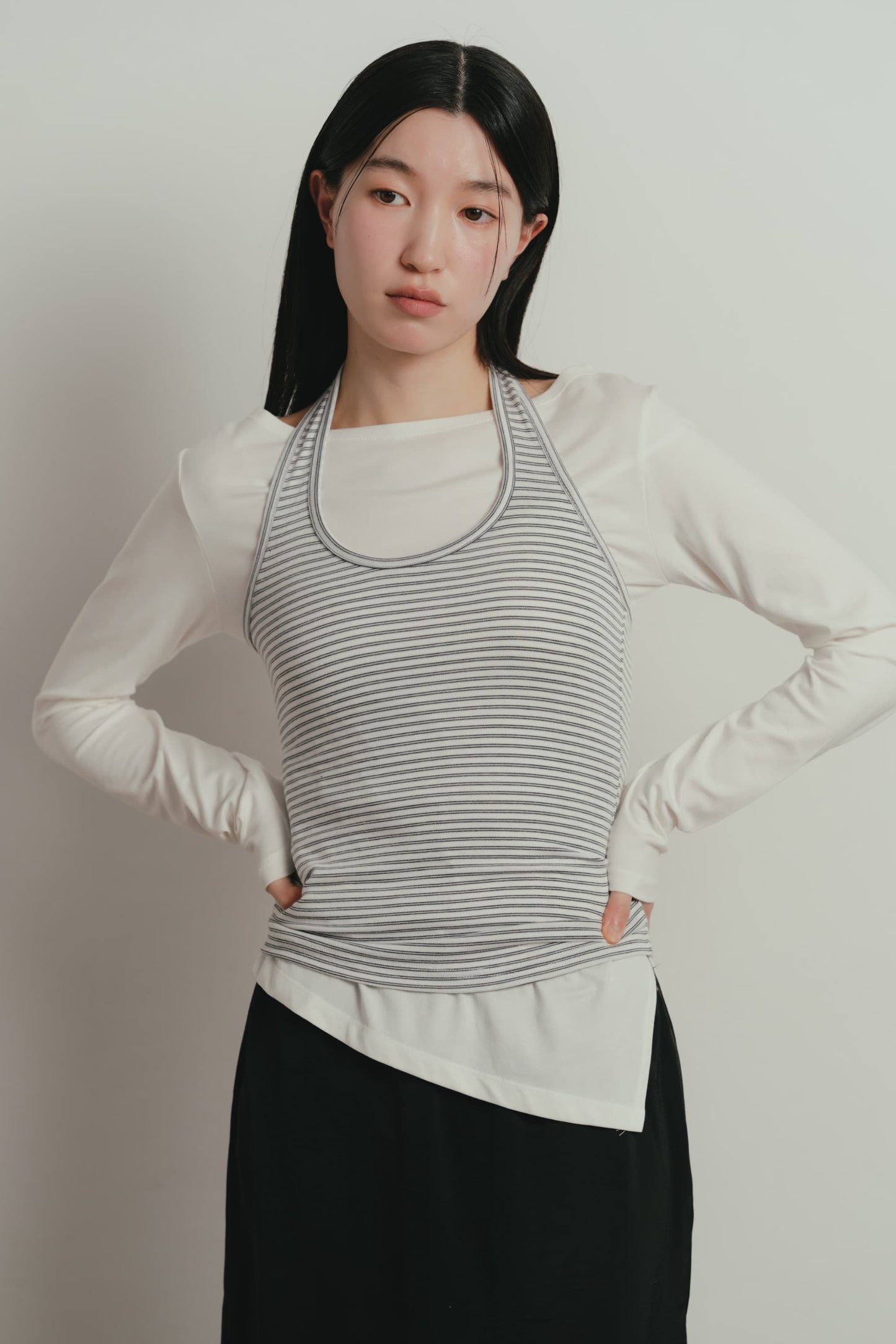 border halter neck top