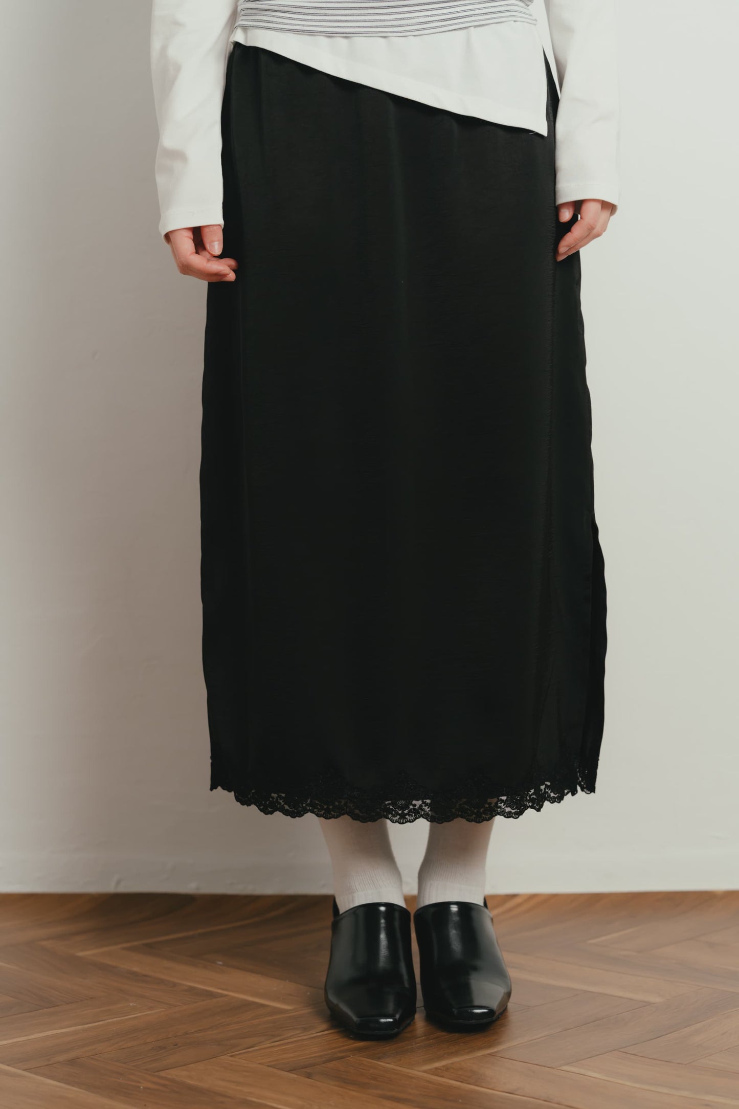 lace midi skirt