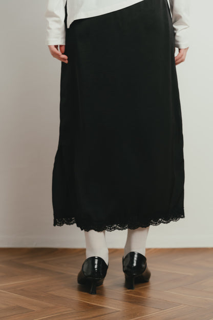lace midi skirt