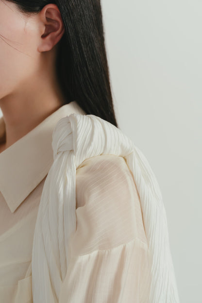 pleats shoulder bag