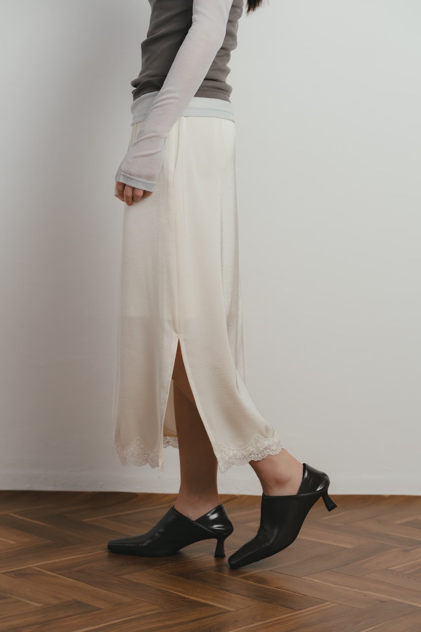 lace midi skirt