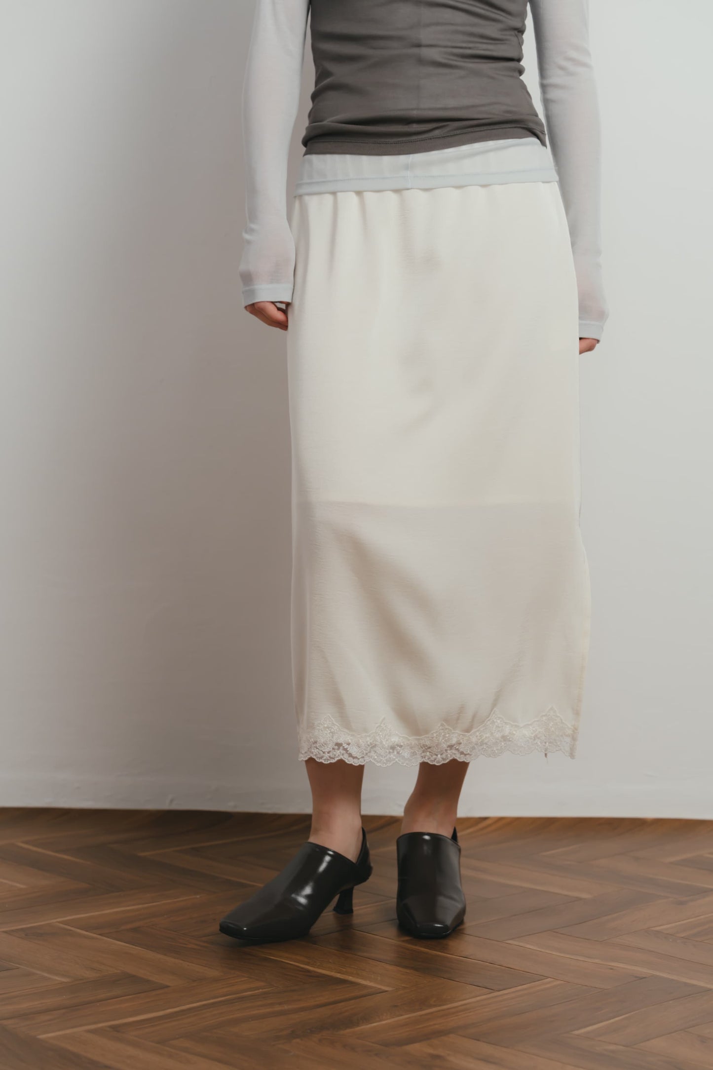 lace midi skirt