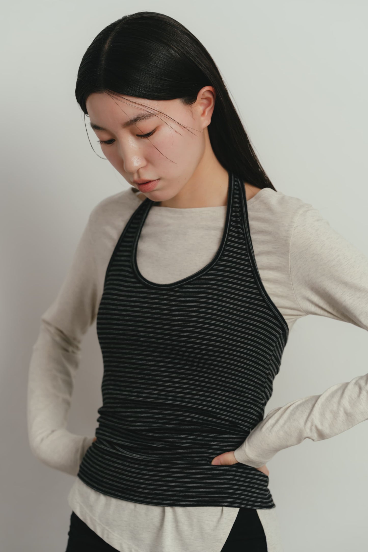 border halter neck top