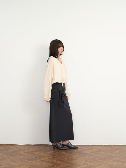 【先行予約販売】frill neck blouse