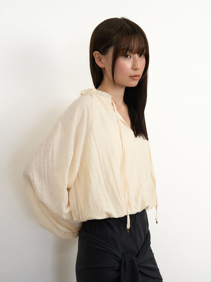 【先行予約販売】frill neck blouse