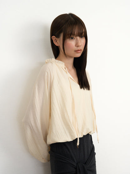 【先行予約販売】frill neck blouse