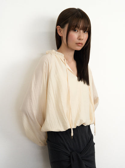【先行予約販売】frill neck blouse
