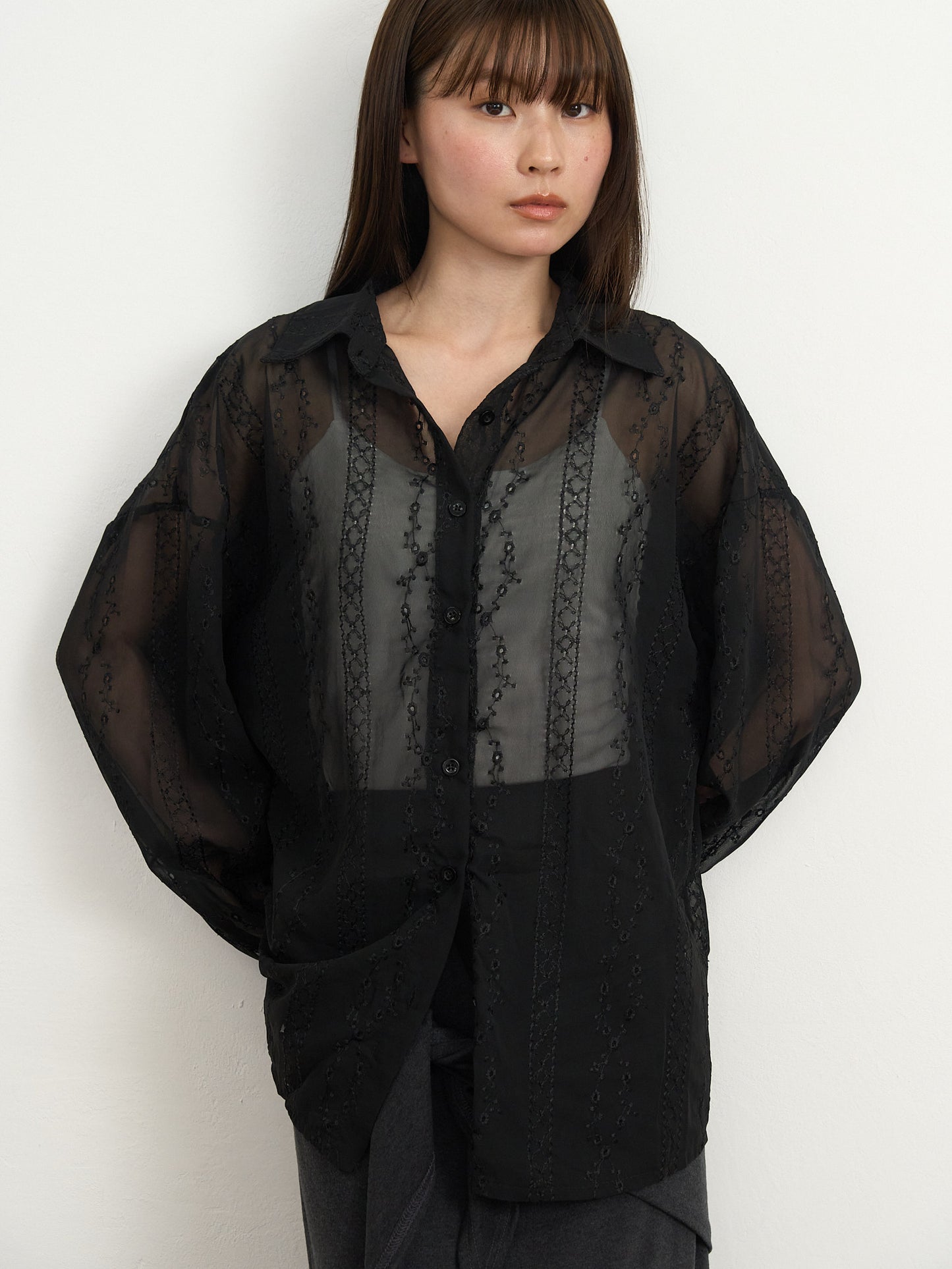 【先行予約販売】tie back lace shirt