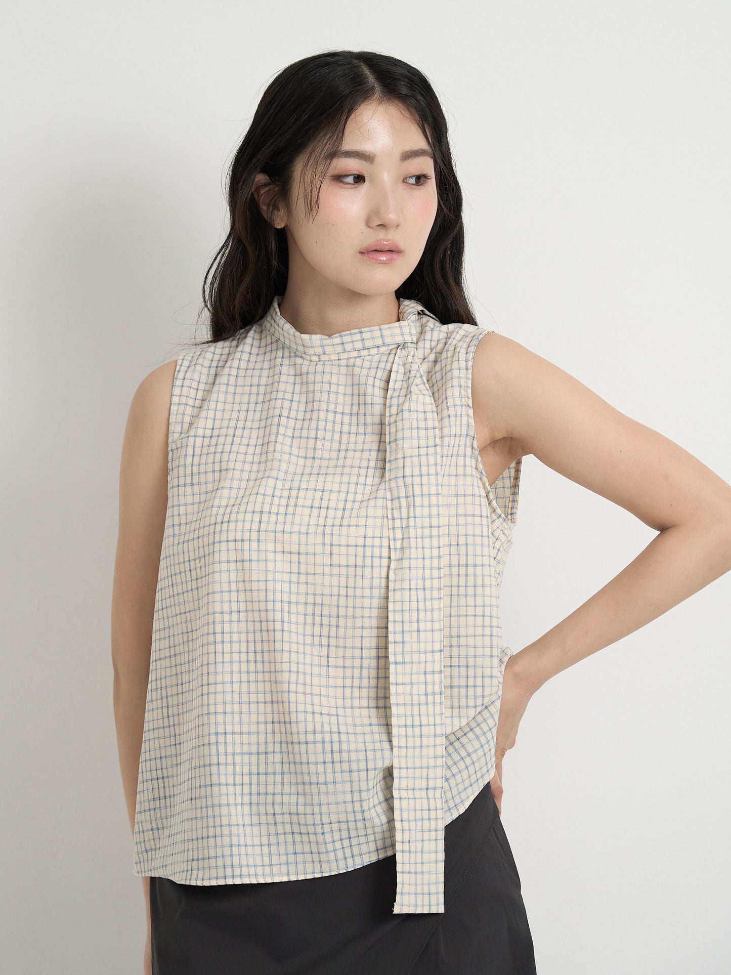plaid sleeveless