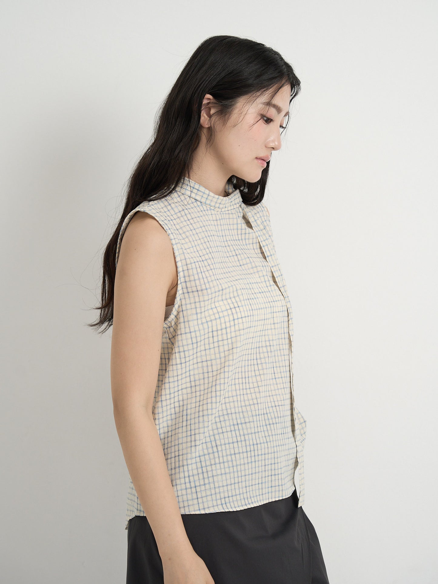 plaid sleeveless