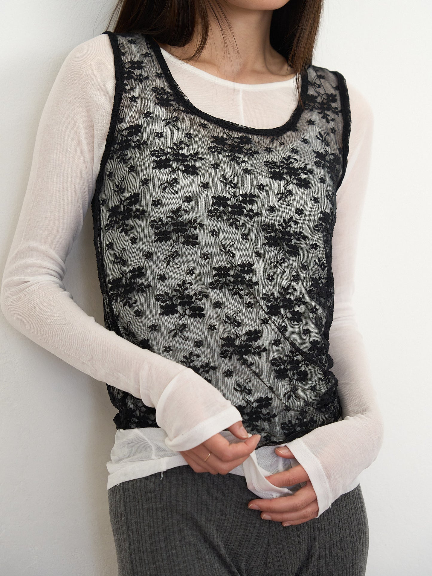 【先行予約販売】sheer lace tank
