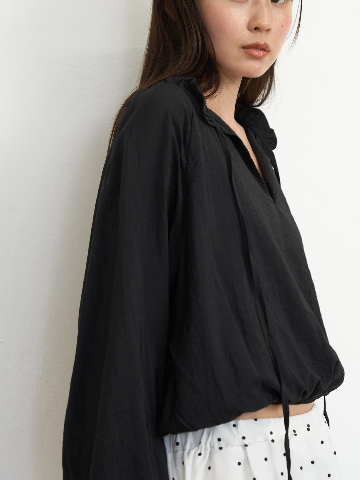 【先行予約販売】frill neck blouse