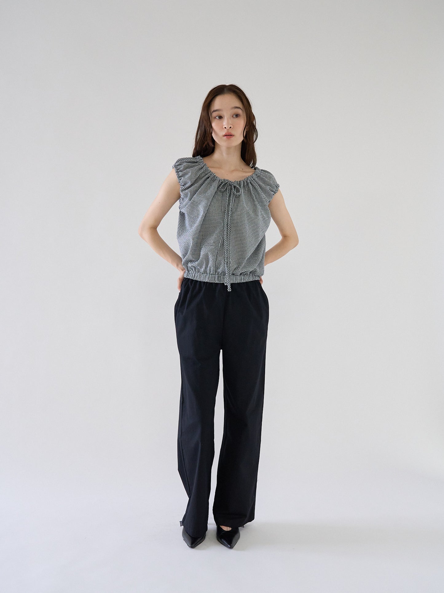 shirring sleeveless blouse
