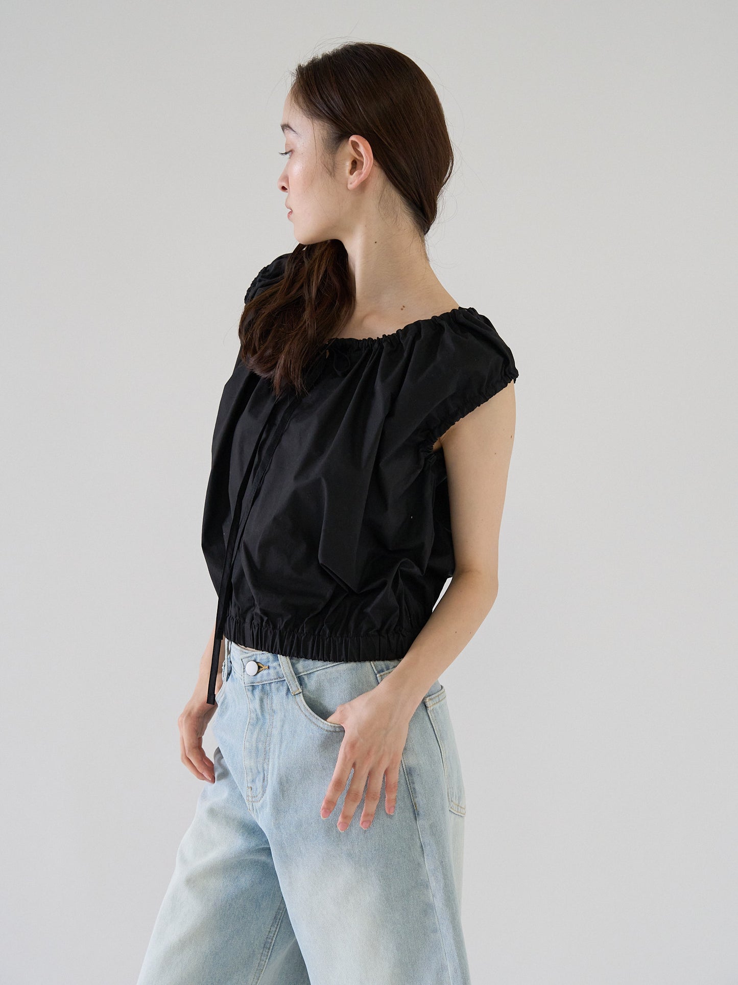 shirring sleeveless blouse
