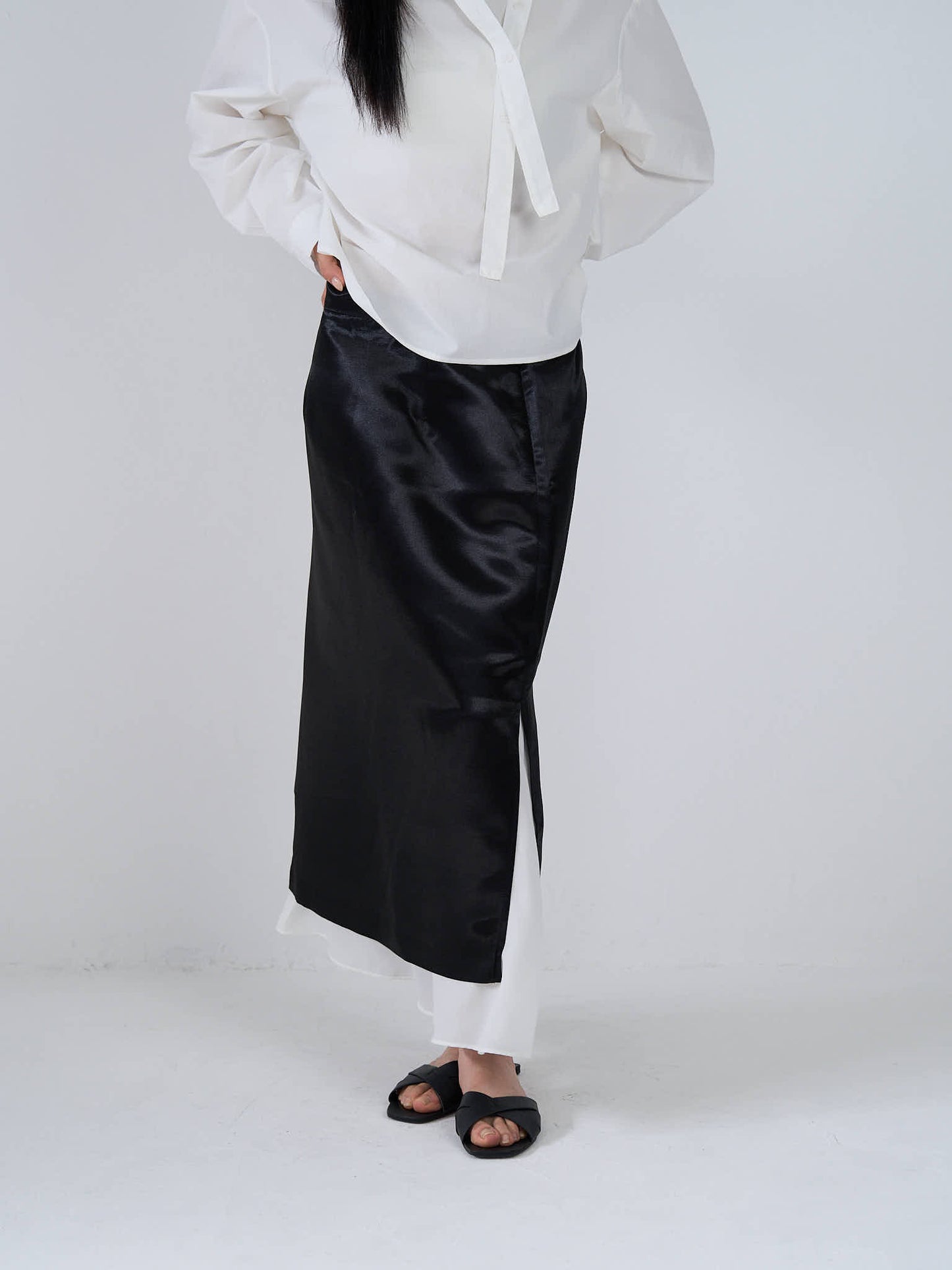 satin slit skirt