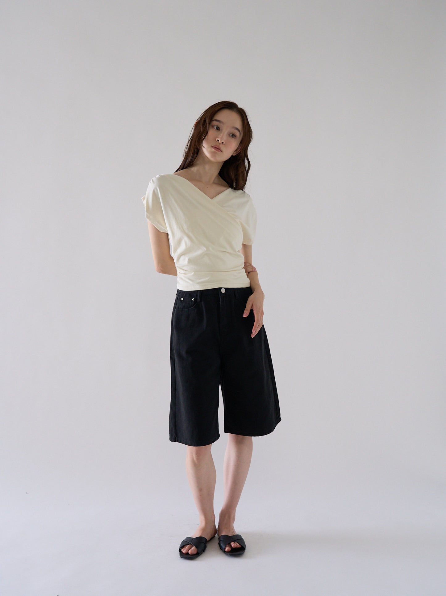 loose cotton half pants