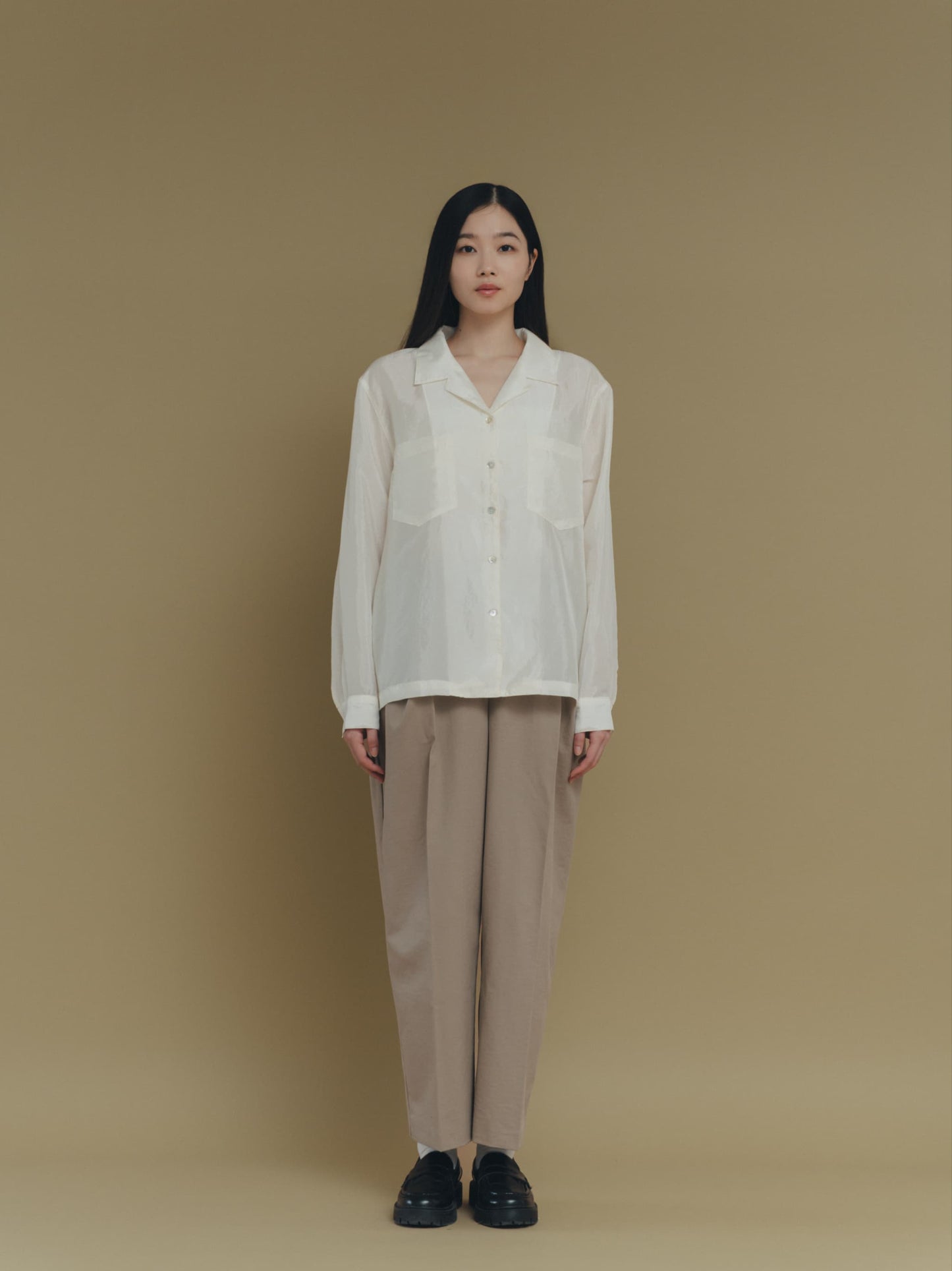 wide tucked pants