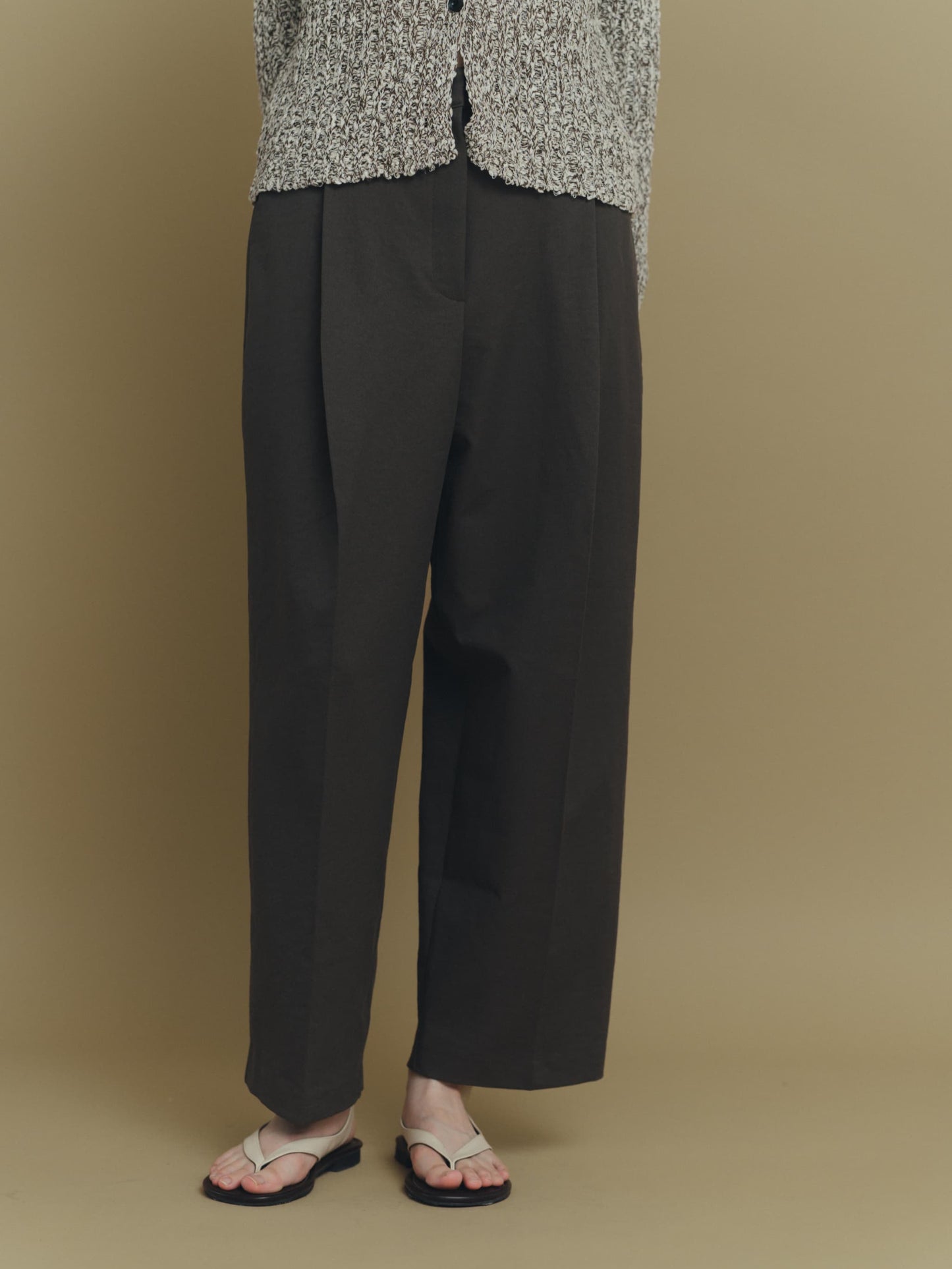 wide tucked pants