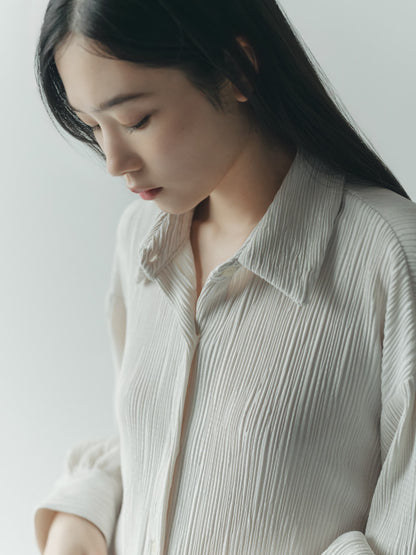 pleats shirt