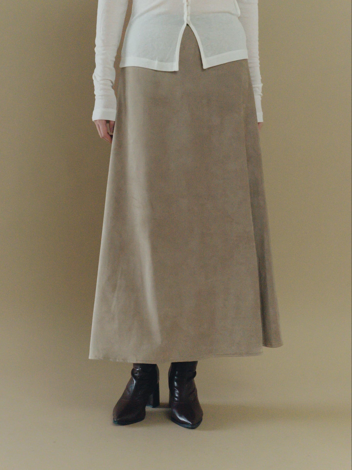 suede long skirt