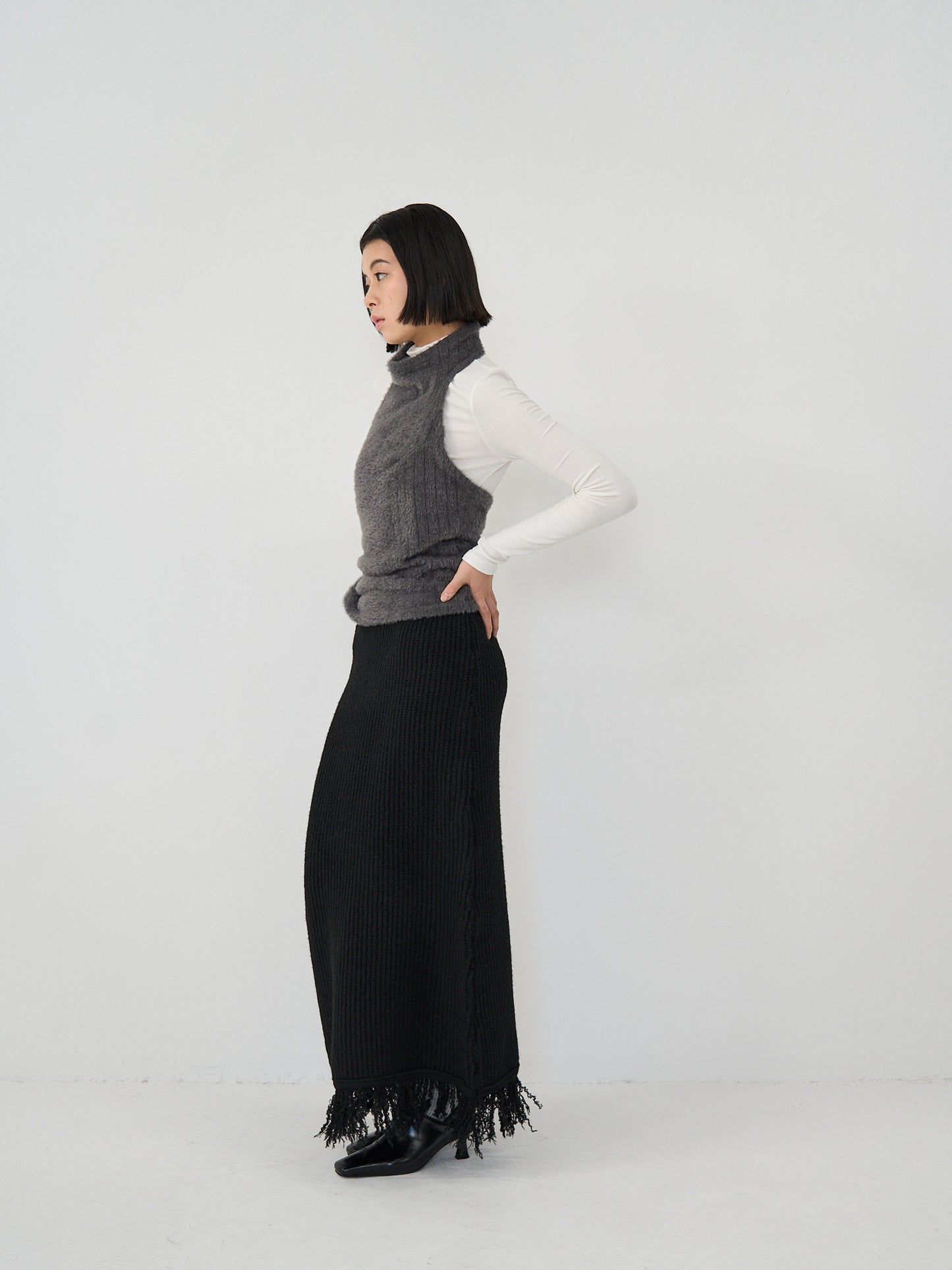 fringe knit skirt