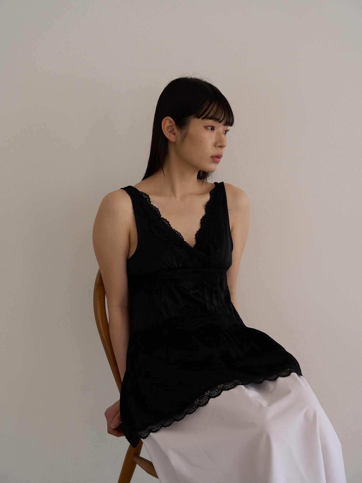 lace sleeveless tunic