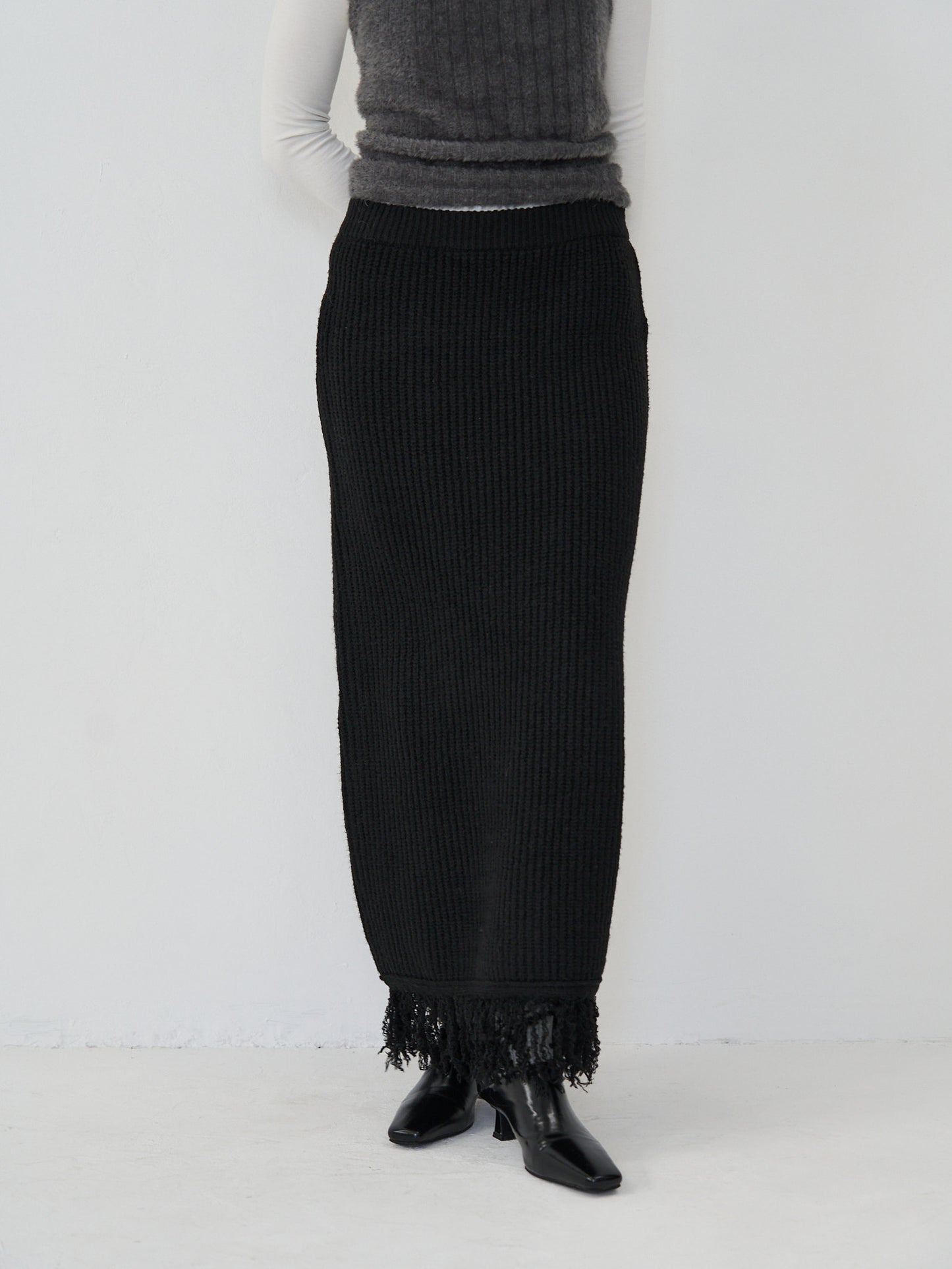 fringe knit skirt