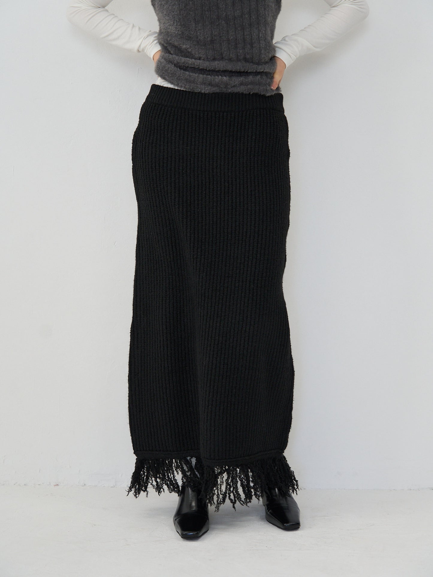 fringe knit skirt