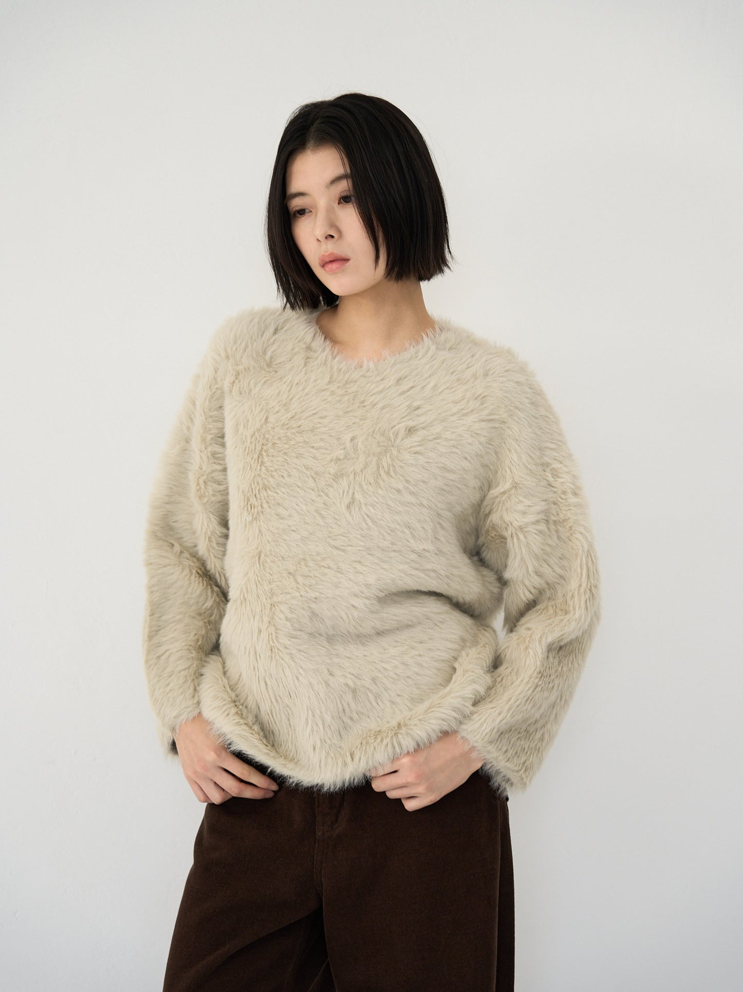 feather knit pullover