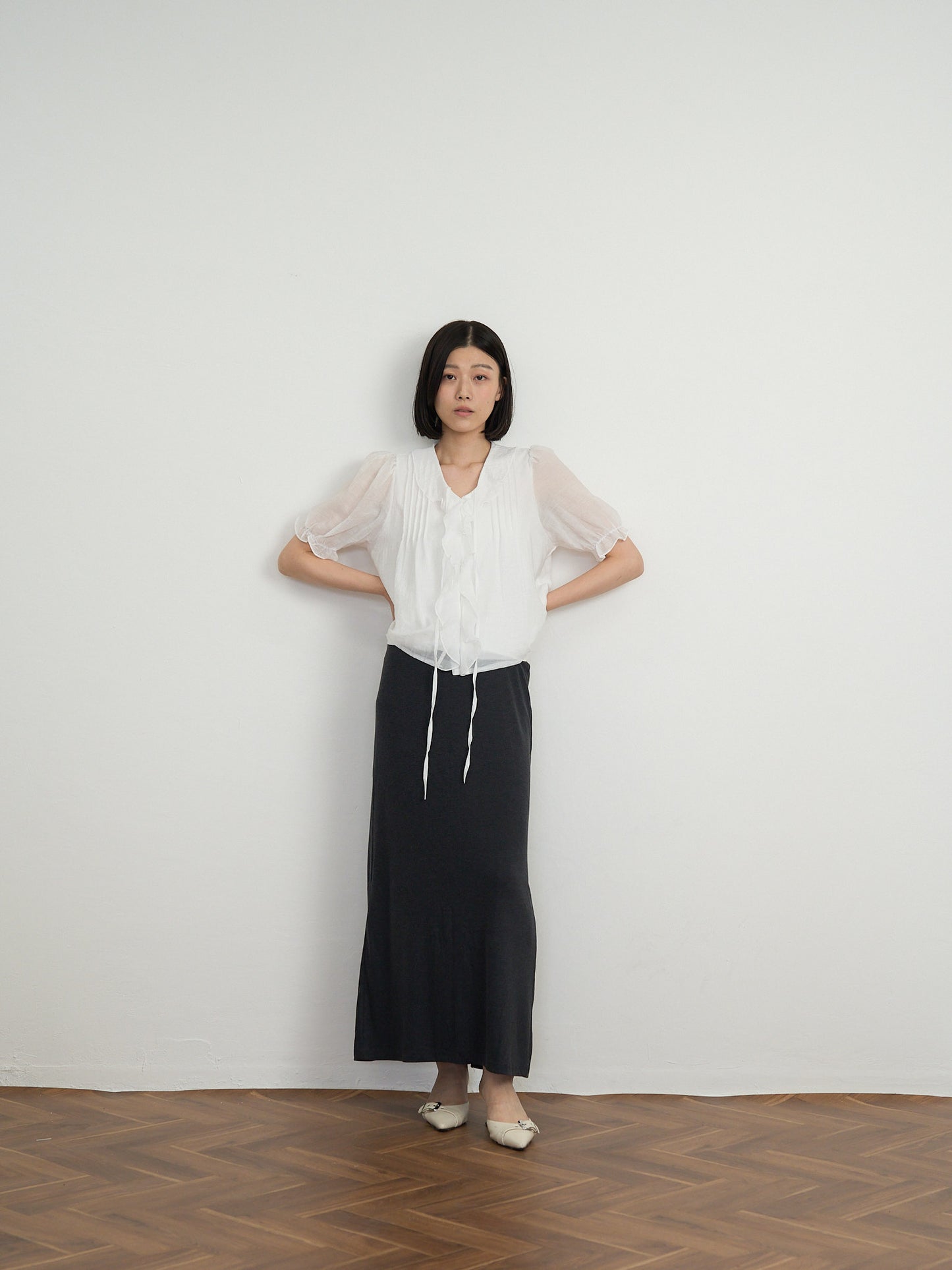 frill puff blouse