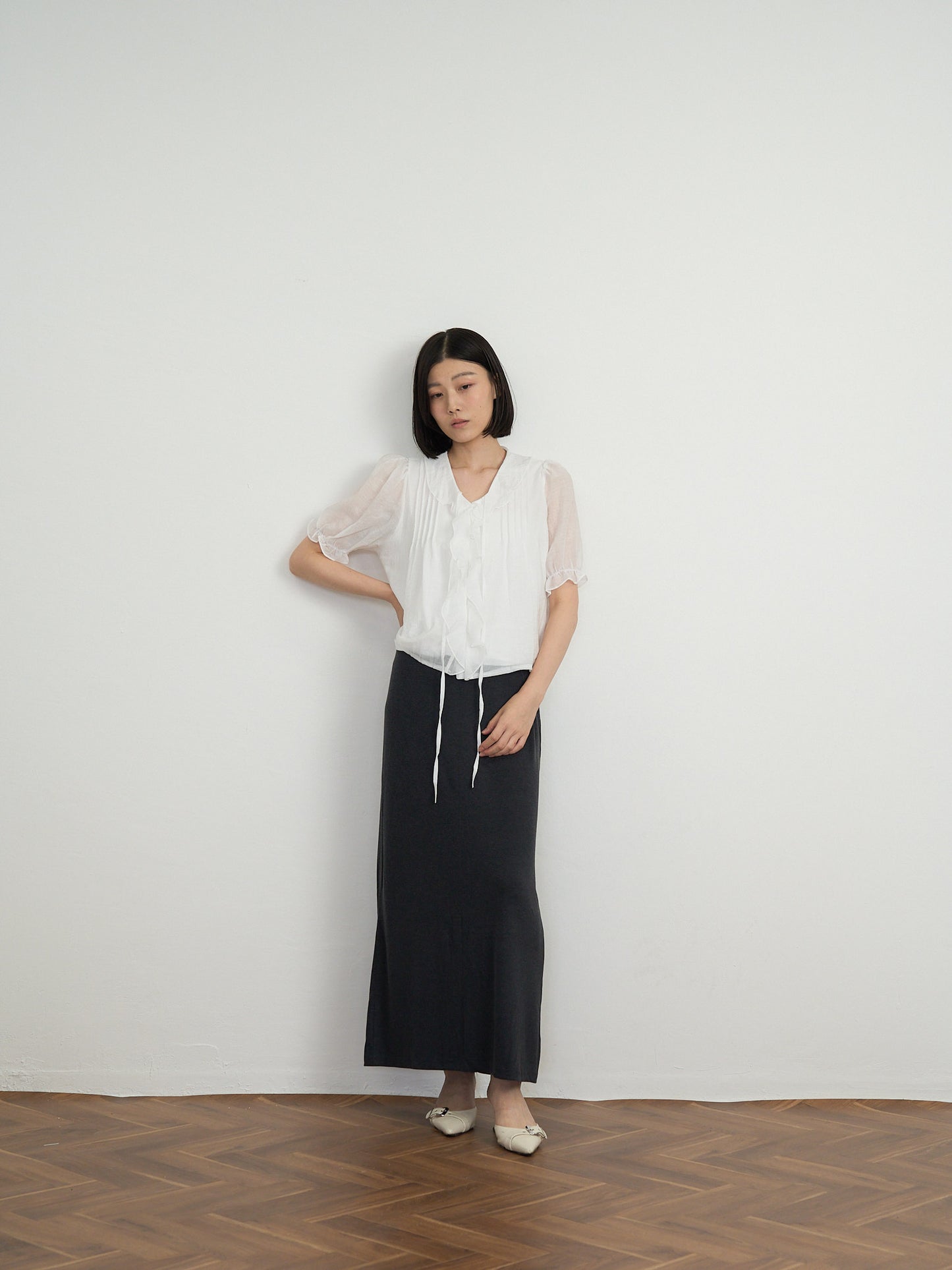frill puff blouse