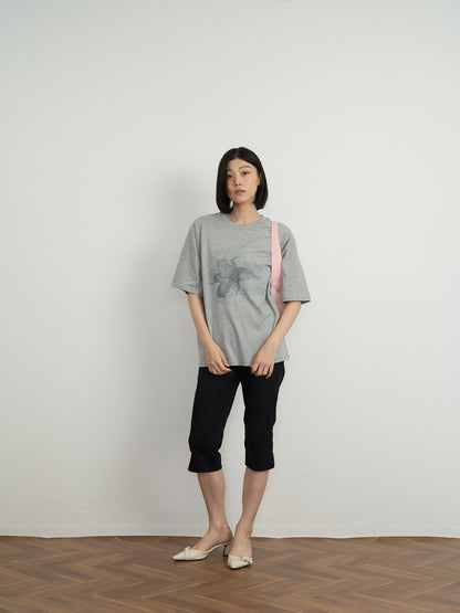 flower over tee