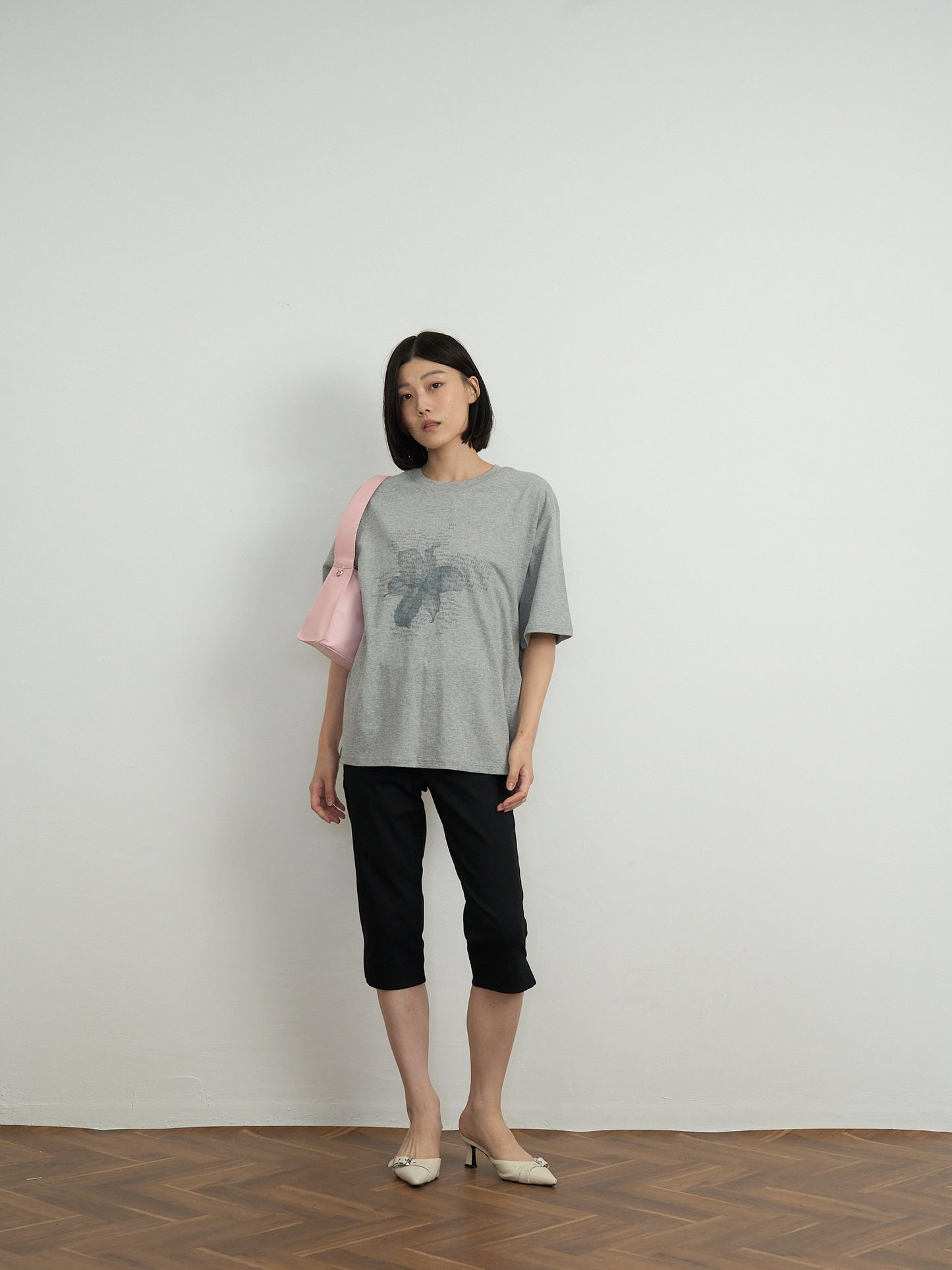 flower over tee