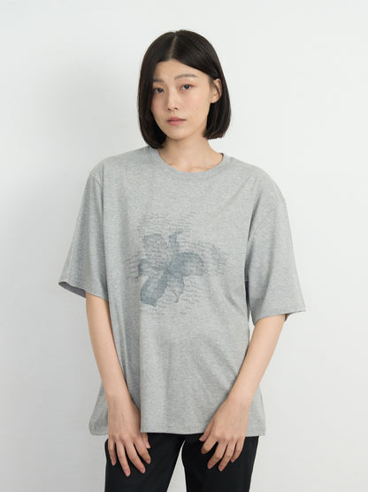 flower over tee